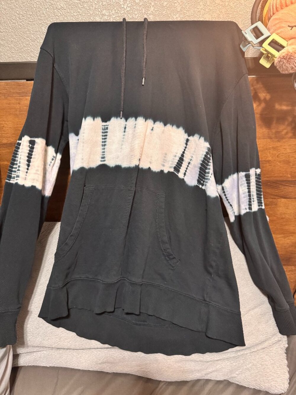 Original Use Tie Dye Pullover Hoodie Black White Purple Sz M